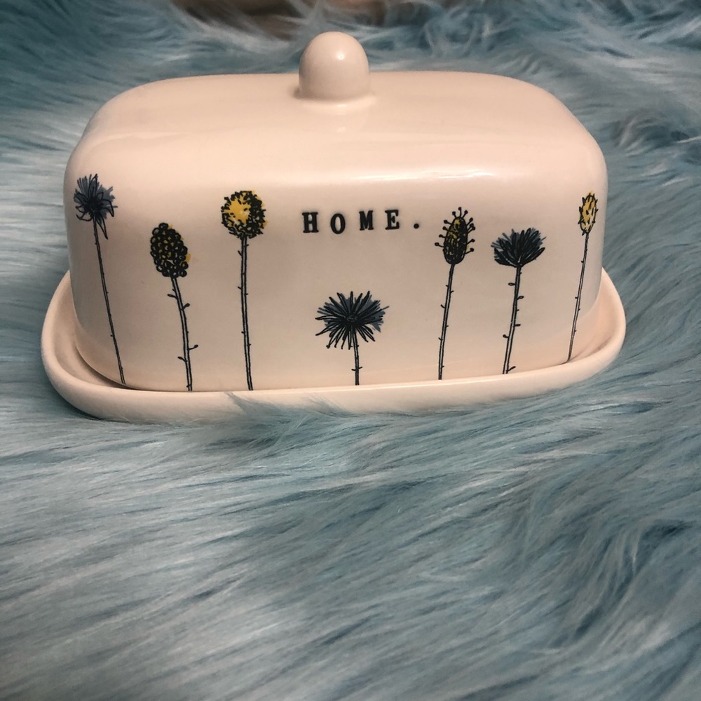 Rae Dunn butter dish